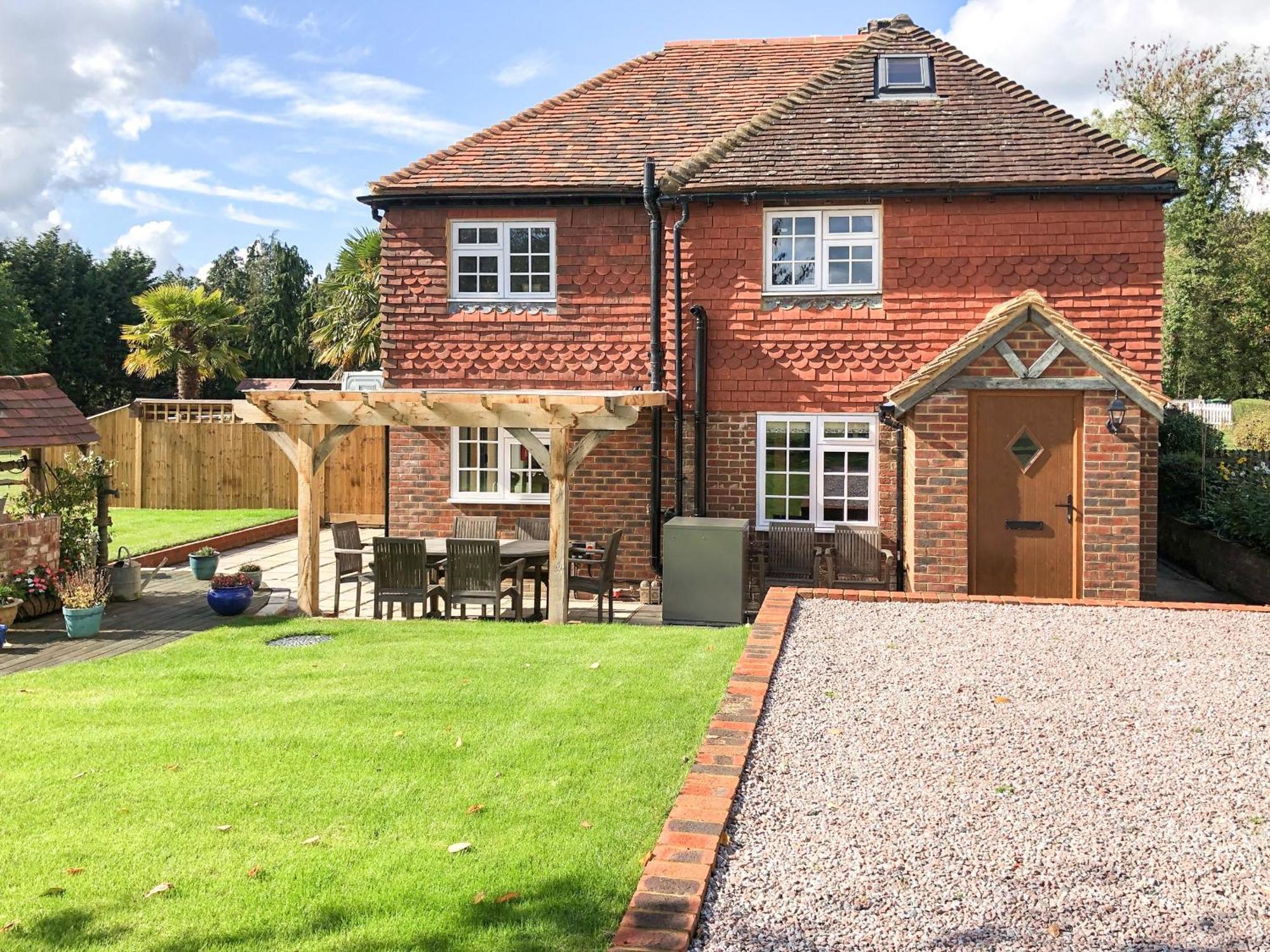 Well Cottage Itchingfield Bagian luar foto