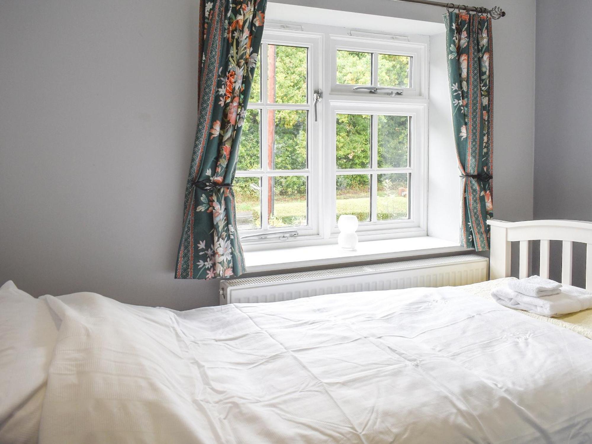 Well Cottage Itchingfield Bagian luar foto