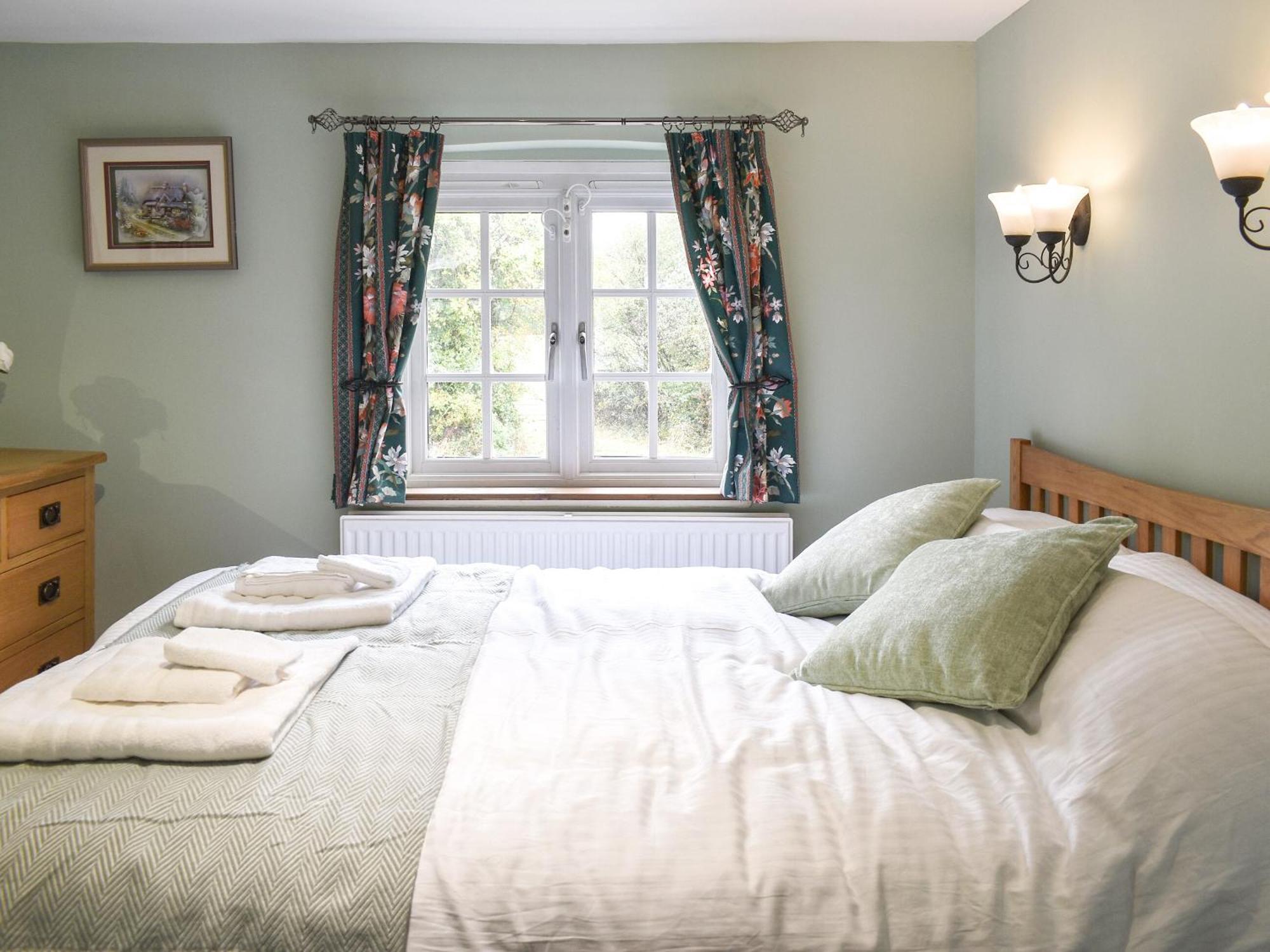 Well Cottage Itchingfield Bagian luar foto